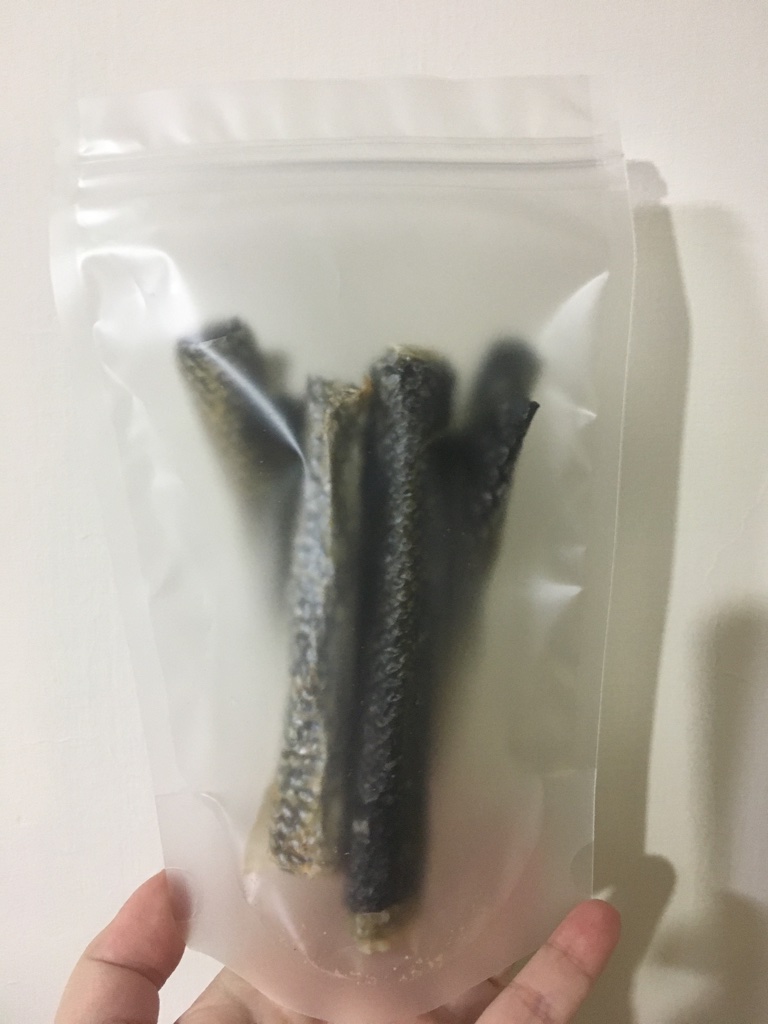 鮭魚皮捲棒